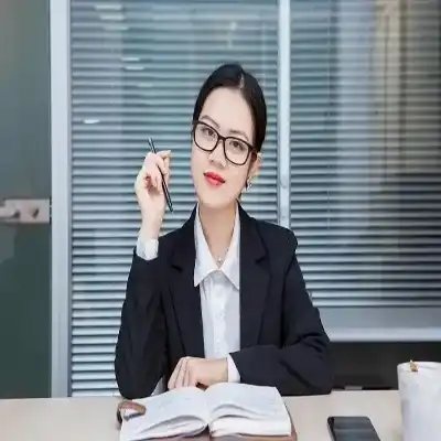 赖峻薇